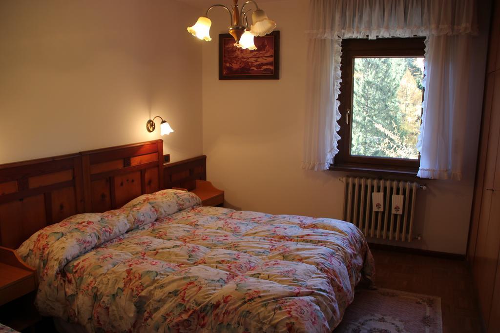 Casa Da Elda Apartman San Martino Di Castrozza Szoba fotó